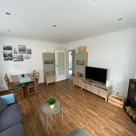 Gaestehaus Im Erzgebirge 즈보니츠